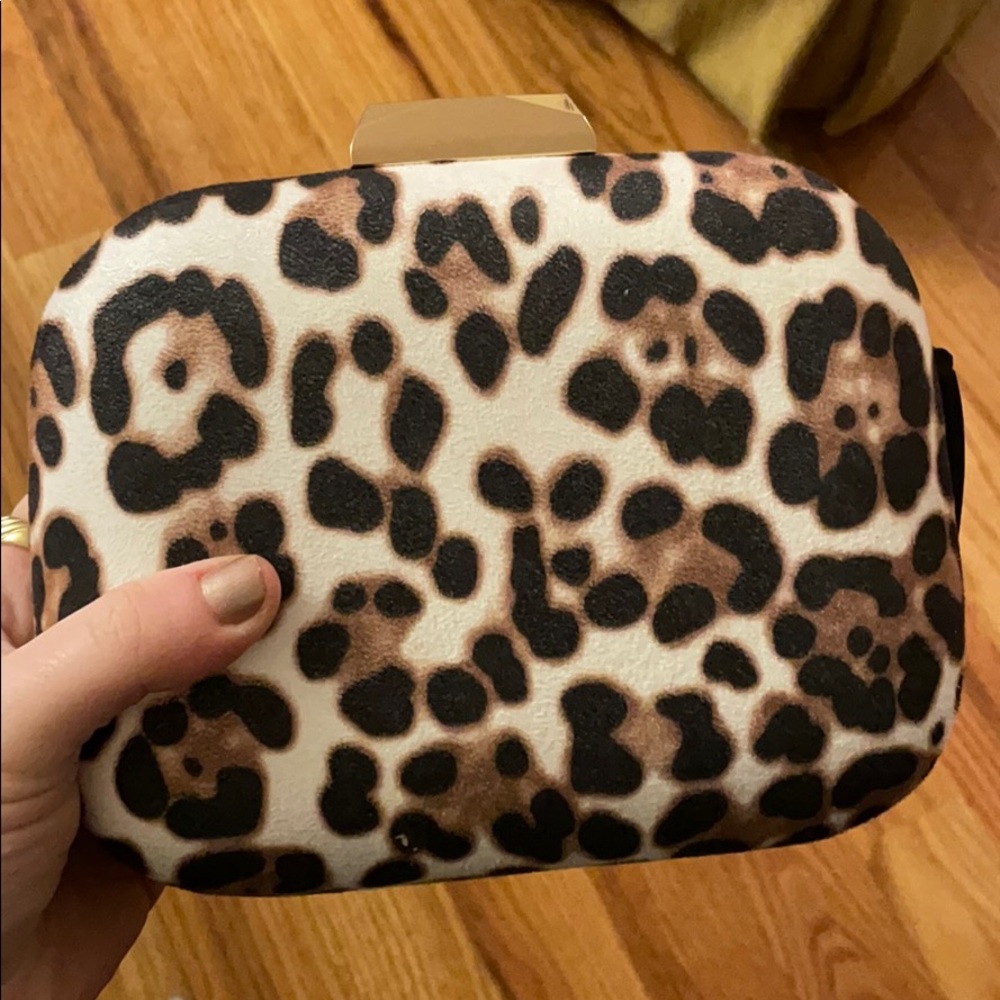 NWT faux suede leopard clutch MALI + LILI